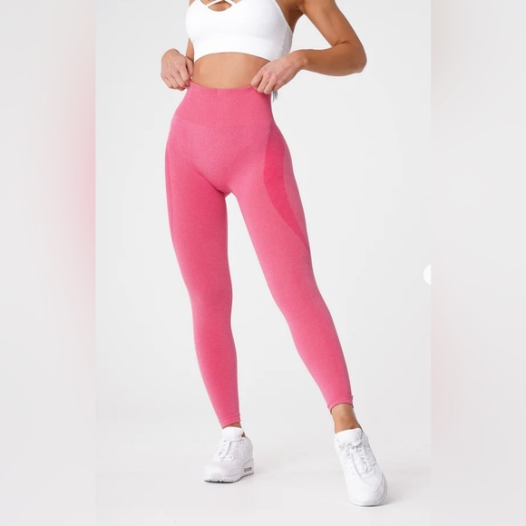 NWOT NVGTN Hot Pink Contour Seamless Leggings - Picture 3 of 9